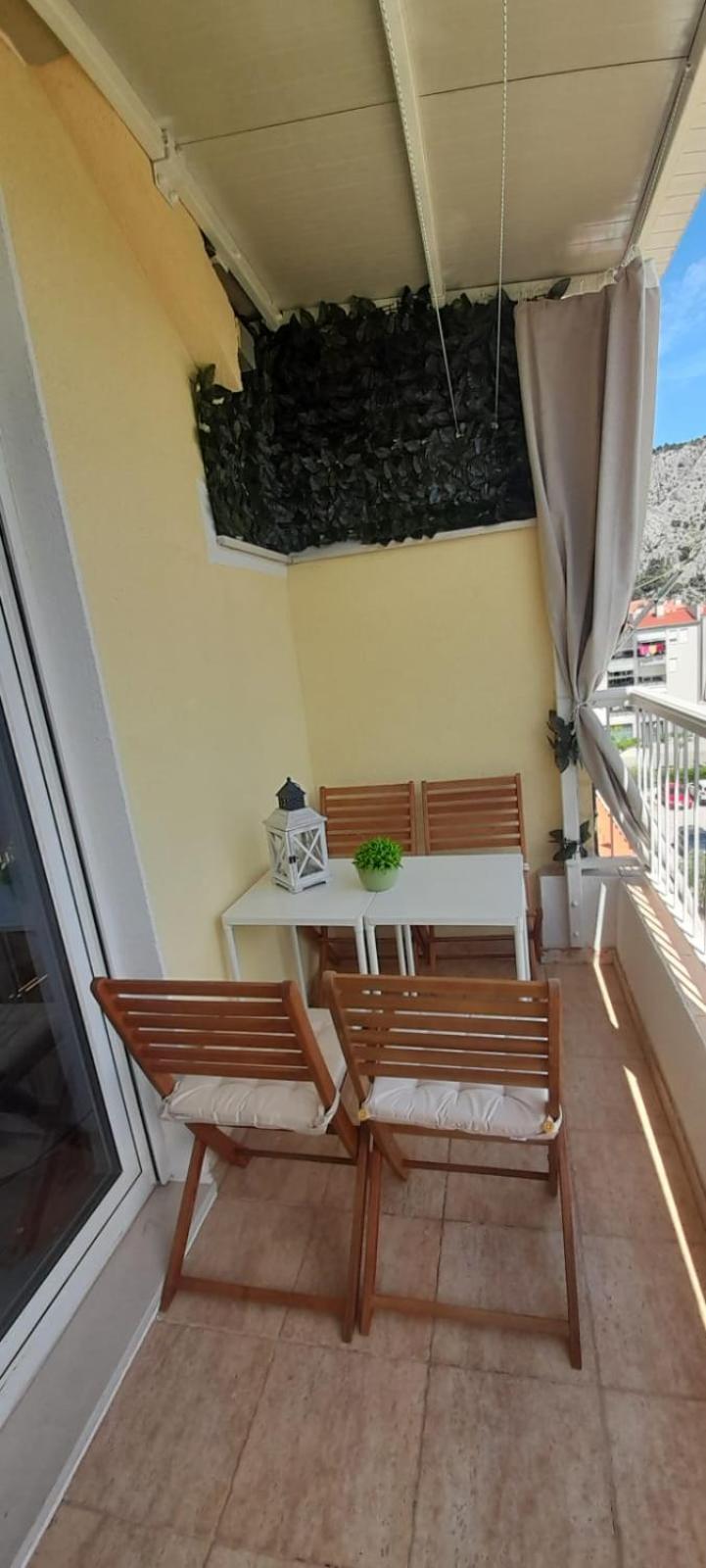 Apartment Sea View Mouth Cetina Omiš Buitenkant foto