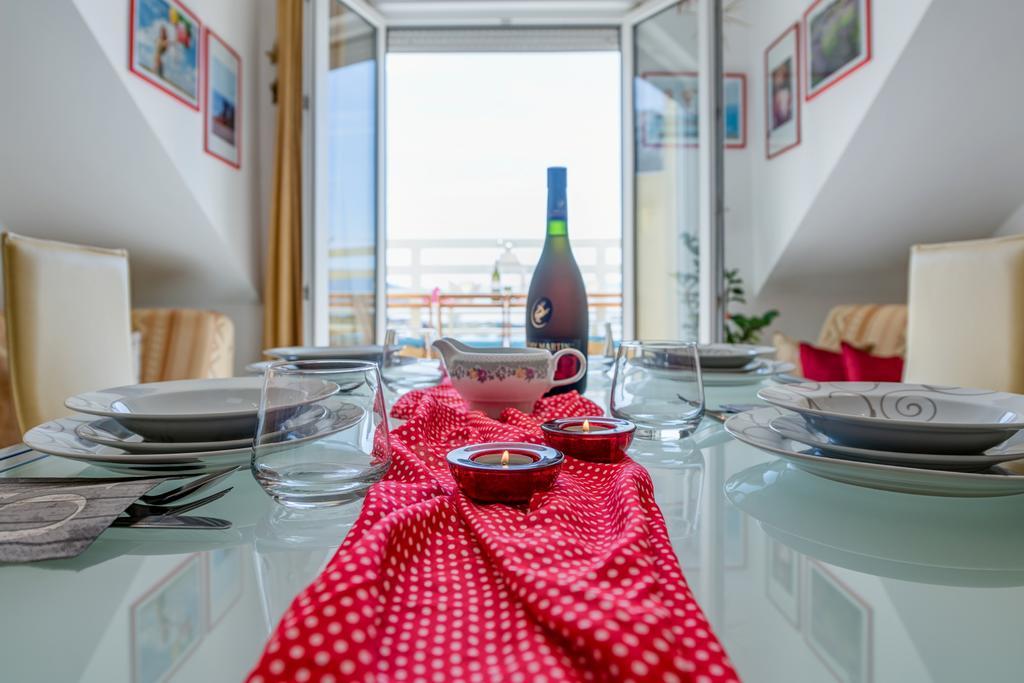 Apartment Sea View Mouth Cetina Omiš Buitenkant foto